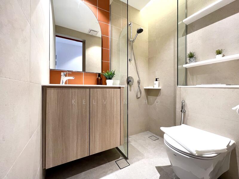 Standard Queen Studio