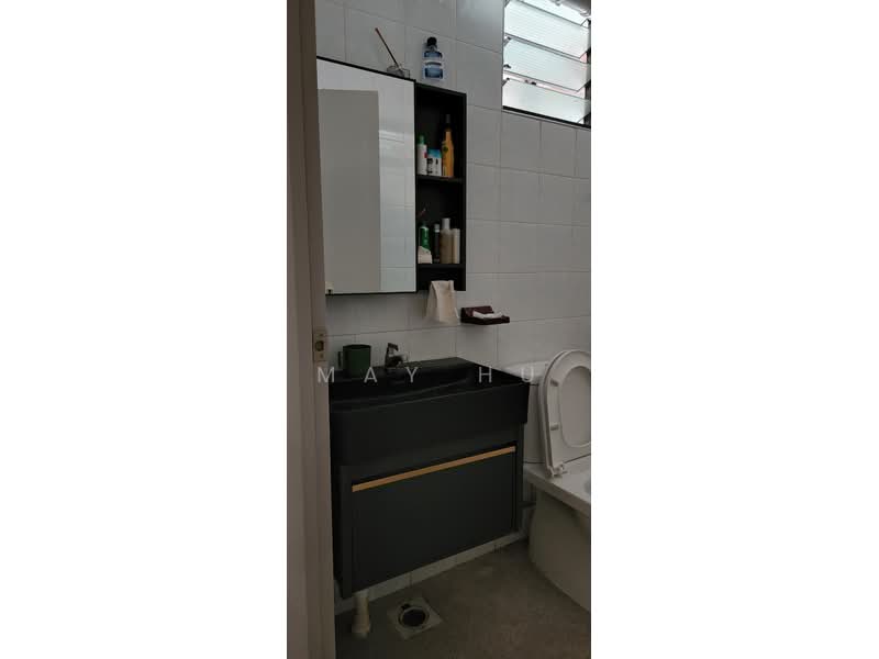 For Rent - 649 Woodlands Ring Road