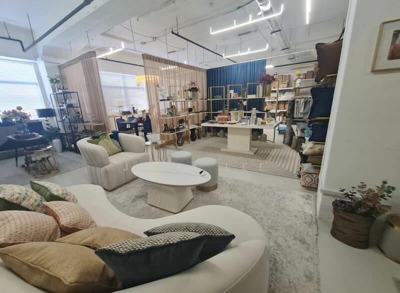 EPL Building, 1100 Lower Delta Road, 1,435 sqft, Light Industrial (B1) For Rent, by Julia Lee, 24446847 - CommercialGuru.com.sg