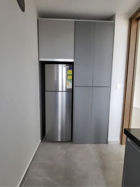 For Rent - Parkwood Residences