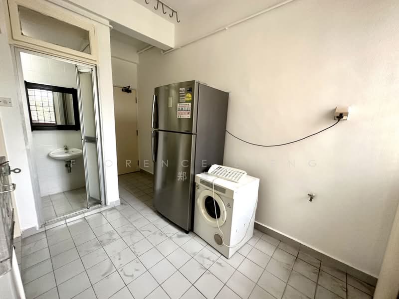 Casa Esperanza, 995 Bukit Timah Road, 3 Bedrooms, 1,893 sqft, Condominium For Rent, by Florence Zheng Zhen, 24447593 - Yard - PropertyGuru.com.sg