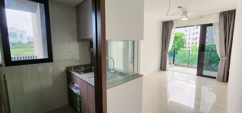Avenue South Residence, 11 Silat Avenue, 2 Bedrooms, 732 sqft, Condominium For Rent, by Denise Fadil Lee, 24449569 - Enclosed Kitchen with Window. - PropertyGuru.com.sg