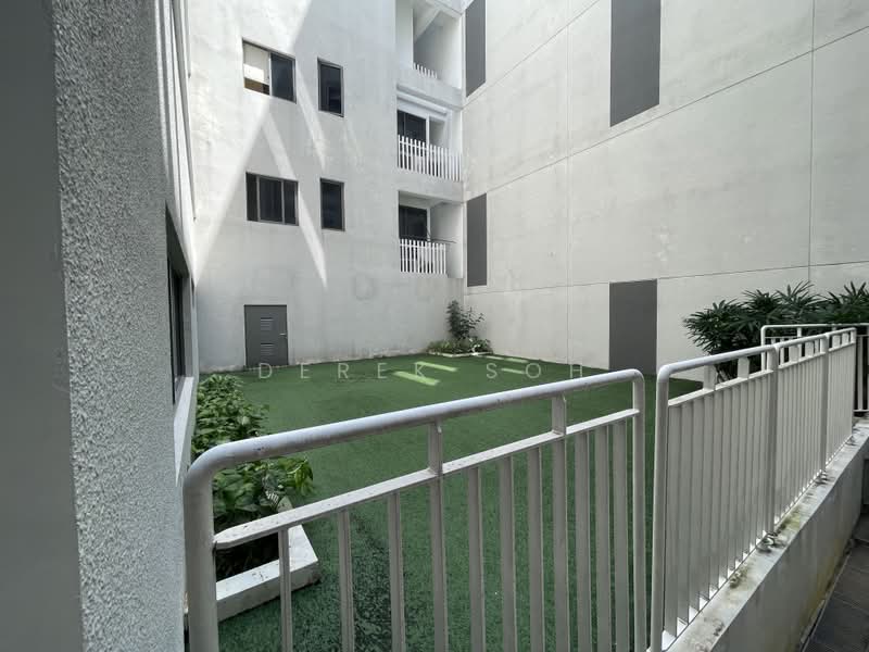 Loft 33 @ Geylang, 33 Geylang Lorong 32, 1 Bedroom, 450 sqft, Condominium For Rent, by Derek Soh, 24449679 - PropertyGuru.com.sg