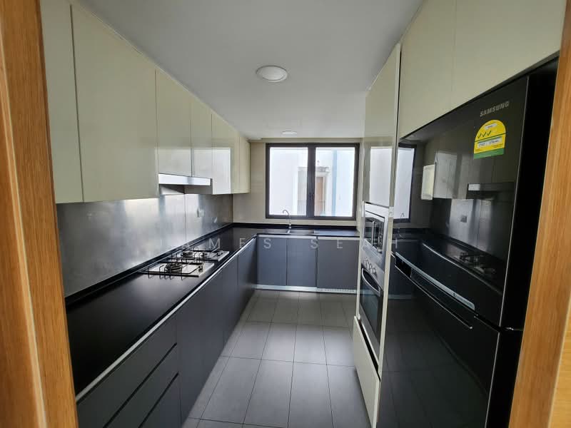 Hedges Park Condominium, 83 Flora Drive, 4 Bedrooms, 1,345 sqft, Condominium For Rent, by James Seah, 24451263 - PropertyGuru.com.sg