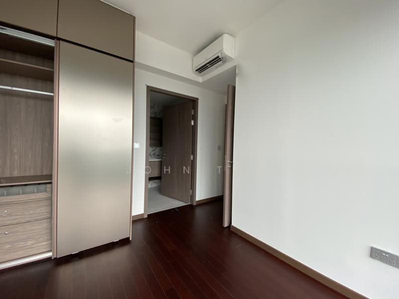 Queens Peak, 1 Dundee Road, Alexandra / Commonwealth, 3 Bedrooms, 850 sqft, Condominium For Sale, by John Tan, 24451815 - PropertyGuru.com.sg