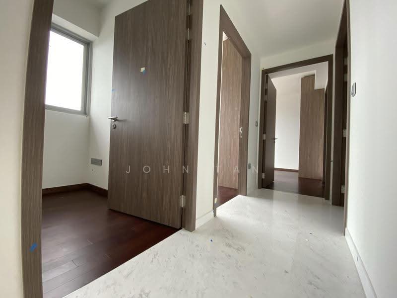 Queens Peak, 1 Dundee Road, Alexandra / Commonwealth, 3 Bedrooms, 850 sqft, Condominium For Sale, by John Tan, 24451815 - Interior - PropertyGuru.com.sg