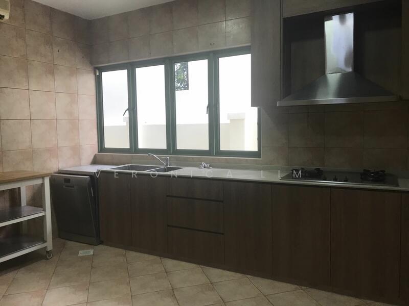 Woodgrove Estate, Ashwood Grove, 6 Bedrooms, 6,600 sqft, Detached House For Rent, by Veronica Lim, 24451912 - PropertyGuru.com.sg