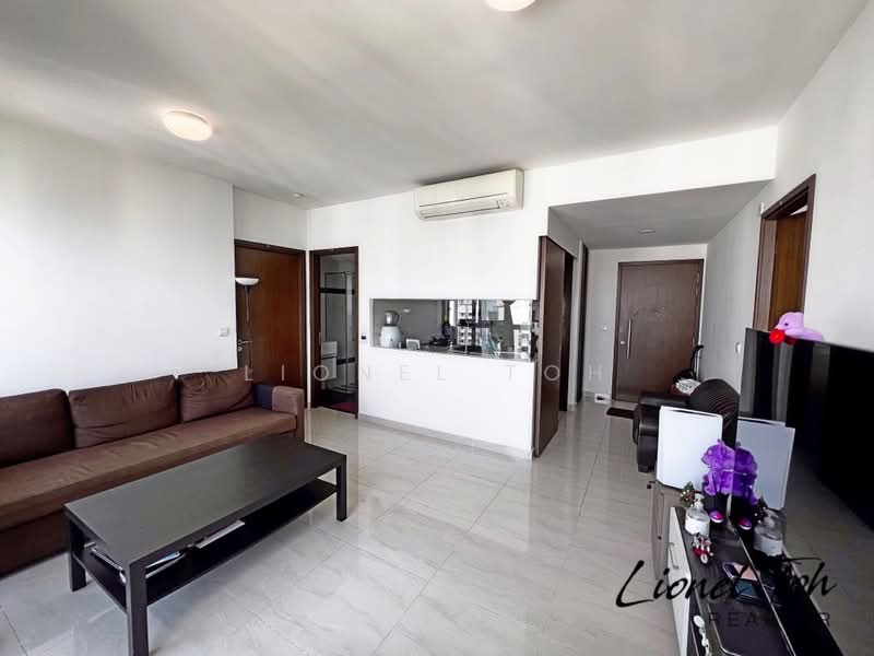 Symphony Suites, 1 Yishun Close, 2 Bedrooms, 689 sqft, Condominium For Rent, by Lionel Toh, 24452921 - District 27, Symphony Suites, Living Room, Lionel Toh Realtor.JPEG - PropertyGuru.com.sg