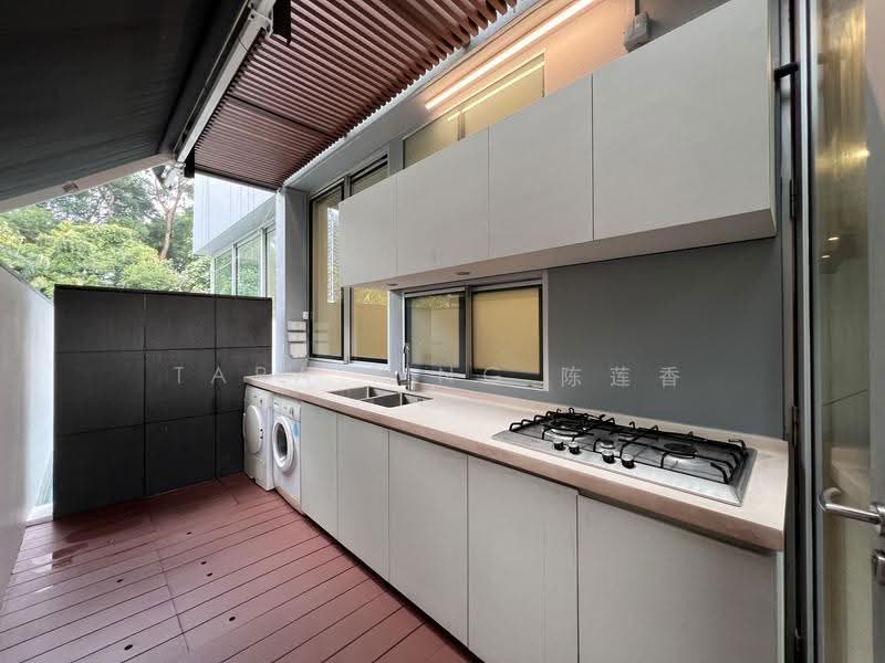 Michaels' Residences, Almond Avenue, Dairy Farm / Bukit Panjang / Choa Chu Kang, 4 Bedrooms, 4,489 sqft, Semi-Detached House For Rent, by Tara Ting 陈莲香, 24453318 - Kitchen - PropertyGuru.com.sg