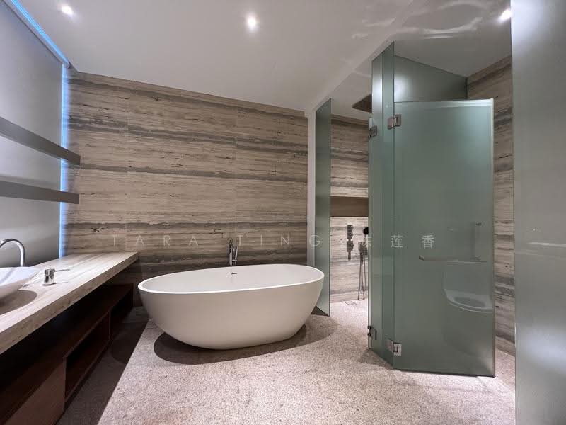 Michaels' Residences, Almond Avenue, Dairy Farm / Bukit Panjang / Choa Chu Kang, 4 Bedrooms, 4,489 sqft, Semi-Detached House For Rent, by Tara Ting 陈莲香, 24453318 - Bathroom - PropertyGuru.com.sg