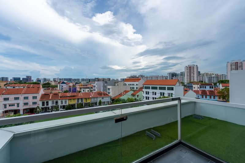 Olloi, 50 Lorong 101 Changi Road, 3 Bedrooms, 1,184 sqft, Condominium For Rent, by Javier Koh, 24453818 - PropertyGuru.com.sg