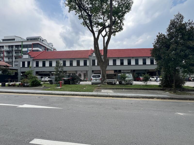 Upper Serangoon Road, 464 Upper Serangoon Road, 800 sqft, Shop / Shophouse For Rent, by Brian Chng, 24456103 - CommercialGuru.com.sg