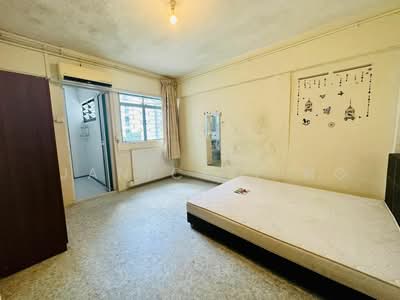 For Rent - 144 Tampines Street 12