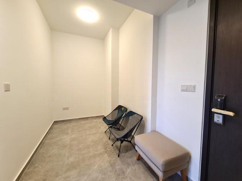 Mayfair Gardens, 8 Rifle Range Road, Clementi Park / Upper Bukit Timah, 1 Bedroom, 560 sqft, Condominium For Rent, by Janice Farm, 24457676 - PropertyGuru.com.sg
