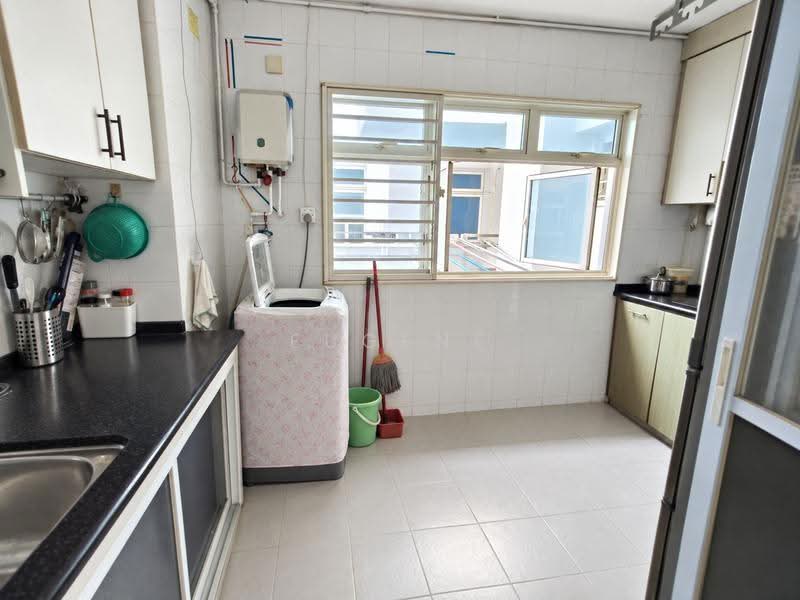 2A Upper Boon Keng Road, 2A Upper Boon Keng Road, Eunos / Geylang / Paya Lebar, Room Rental, 150 sqft, HDB Flat For Rent, by Eugene Ho, 24457696 - Kitchen - PropertyGuru.com.sg