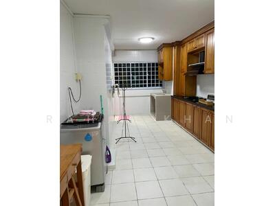 For Rent - 237 Tampines Street 21