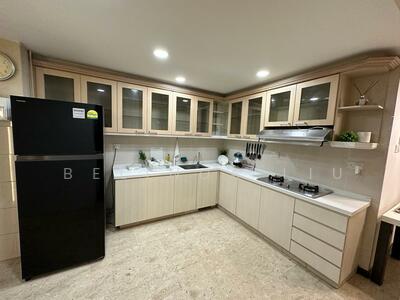 For Rent - Kembangan Plaza