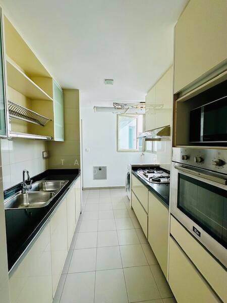 Casa Merah, 54 Tanah Merah Kechil Avenue, 3 Bedrooms, 1,227 sqft, Condominium For Rent, by Tan Siew Foong, 24459594 - PropertyGuru.com.sg