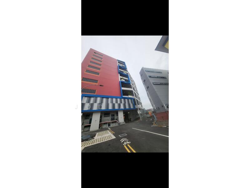 CT Foodchain, 200 Pandan Loop, Buona Vista / West Coast / Clementi New Town, 3,528 sqft, Factory / Workshop (B2) For Sale, by Jodia Tay, 24460459 - CommercialGuru.com.sg