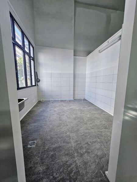 CT Foodchain, 200 Pandan Loop, Buona Vista / West Coast / Clementi New Town, 3,528 sqft, Factory / Workshop (B2) For Sale, by Jodia Tay, 24460459 - CommercialGuru.com.sg