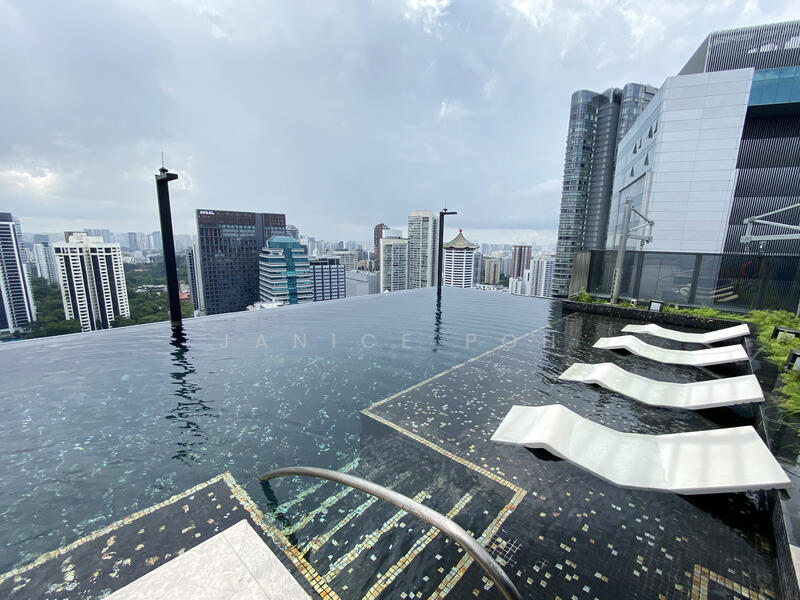 Sky Pool