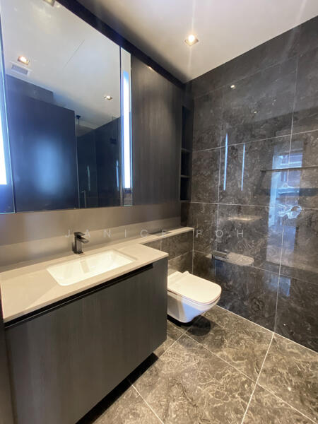 Common Bathroom