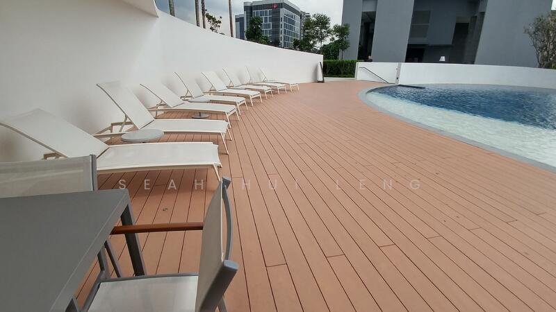 J Gateway, 2 Gateway Drive, 2 Bedrooms, 678 sqft, Condominium For Rent, by Seah Hui Leng, 24461310 - PropertyGuru.com.sg