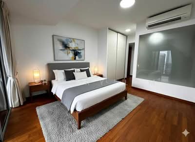 For Sale - V on Shenton