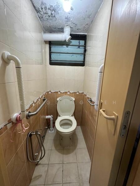 2 Bedok South Avenue 1, 2 Bedok South Avenue 1, Bedok / Upper East Coast, Room Rental, 110 sqft, HDB Flat For Rent, by KangLing Beh, 24464010 - PropertyGuru.com.sg