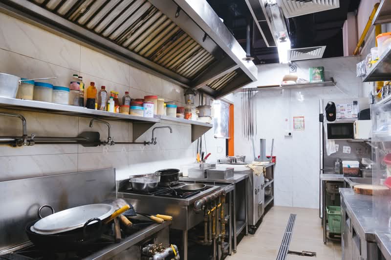Alexandra Central, 321 Alexandra Road singapore, 915 sqft, Food & Beverage For Rent, by Raymond Ng, 24464529 - CommercialGuru.com.sg