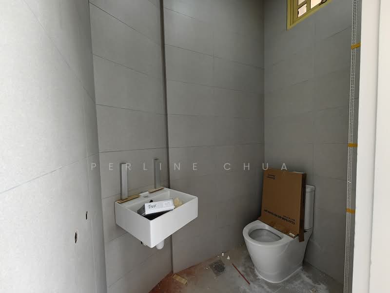 Orange Regency, 101 Fernhill Road, 3 Bedrooms, 2,422 sqft, Apartment For Rent, by Perline Chua, 24464863 - PropertyGuru.com.sg