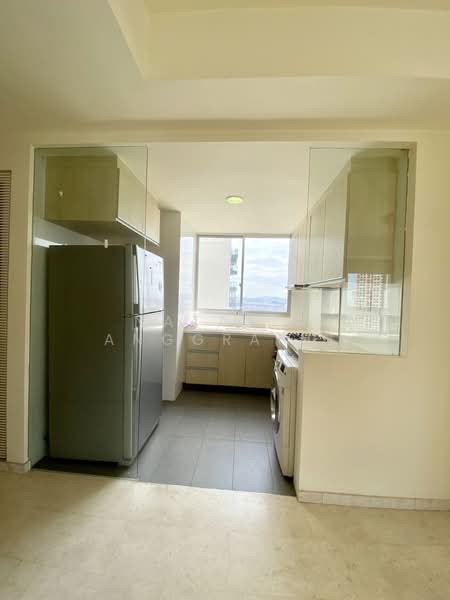 The Parc Condominium, 11 West Coast Walk, 2 Bedrooms, 980 sqft, Condominium For Rent, by Natalia Anggraini, 24465175 - PropertyGuru.com.sg