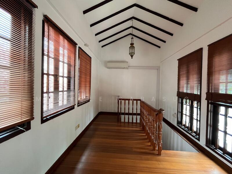 For Rent - Charming River Valley House