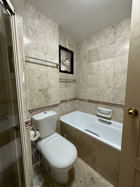 Heritage View, 10 Dover Rise, 3 Bedrooms, 1,195 sqft, Condominium For Rent, by Stephanie Soh, 24465662 - PropertyGuru.com.sg