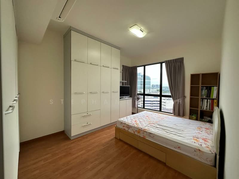 Heritage View, 10 Dover Rise, 3 Bedrooms, 1,195 sqft, Condominium For Rent, by Stephanie Soh, 24465662 - PropertyGuru.com.sg