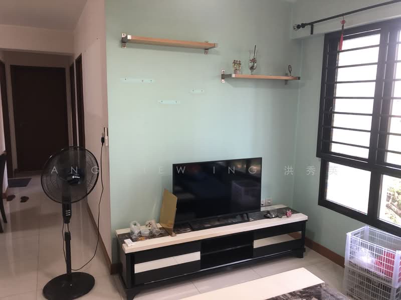 29 Ghim Moh Link, 29 Ghim Moh Link, 3 Bedrooms, 1,001 sqft, HDB Flat For Rent, by Ang Siew Ing 洪秀英, 24466535 - Living room - PropertyGuru.com.sg