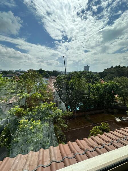 Resort Style Home in Bukit Timah, Hua Guan Avenue, 4 Bedrooms, 5,700 sqft, Bungalow House For Rent, by Michele Cabasug, 24467202 - PropertyGuru.com.sg