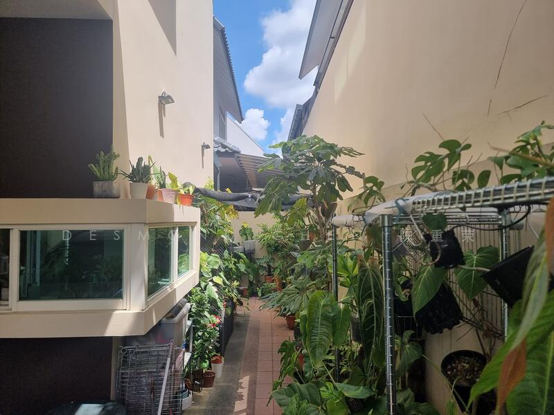 Sian Tuan, Hongkong Park, Hua Guan Estate, Move in Semi Detach House