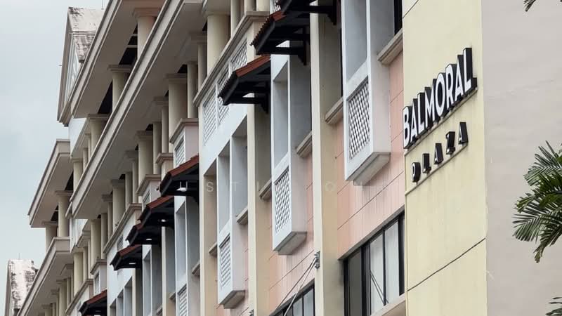 Balmoral Gate, 33 Balmoral Road, Orchard / Holland (D09-10), Tanglin / Holland / Bukit Timah, 3 Bedrooms, 1,259 sqft, Condominium For Sale, by Justin Ong, 24467447 - Balmoral Plaza - a street away - PropertyGuru.com.sg