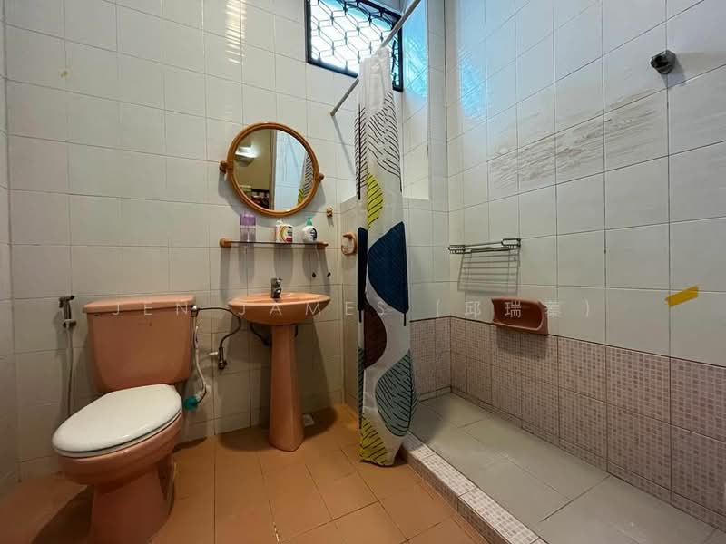 Co-living Corner Terrace @ Langsat, Langsat, 6 Bedrooms, 2,000 sqft, Corner Terrace For Rent, by Jen James (邱瑞蓁), 24470516 - PropertyGuru.com.sg