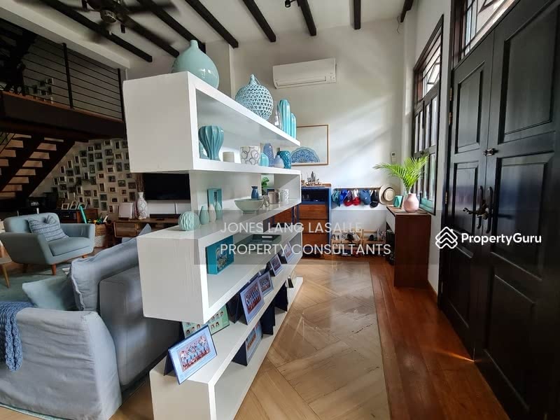 For Rent - River Valley Road