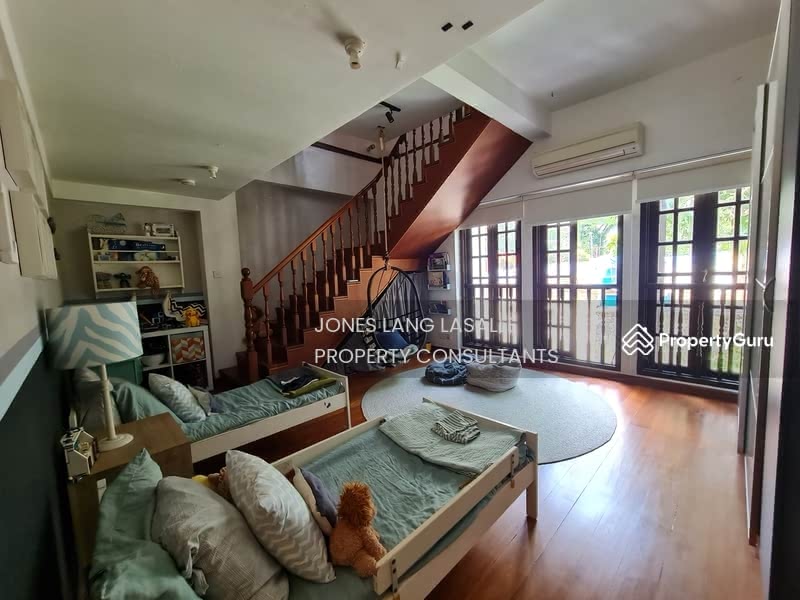 For Rent - River Valley Road