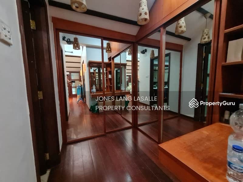 For Rent - River Valley Road