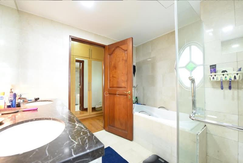 Gentle Villas, 71 Gentle Drive, 5 Bedrooms, 7,382 sqft, Bungalow House For Rent, by Alice Yap, 24472554 - PropertyGuru.com.sg