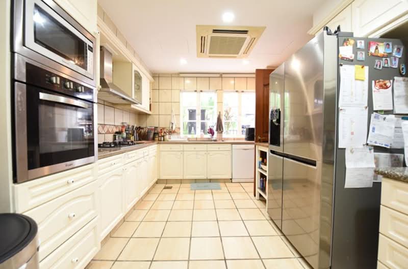 Gentle Villas, 71 Gentle Drive, 5 Bedrooms, 7,382 sqft, Bungalow House For Rent, by Alice Yap, 24472554 - PropertyGuru.com.sg