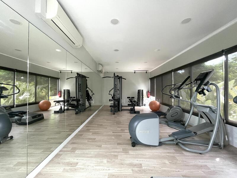 MARINE PARADE - KATONG DUPLEX HOME, Marine Terrace MRT, Parkway parade, East coast, 3 Bedrooms, 2,000 sqft, Apartment For Rent, by Ken Phoon, 24472587 - PropertyGuru.com.sg