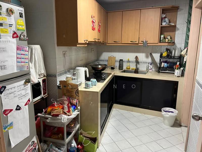 The Sunny Spring, 50 Lorong 40 Geylang, Eunos / Geylang / Paya Lebar, 3 Bedrooms, 1,080 sqft, Apartment For Rent, by James Neo, 24474070 - PropertyGuru.com.sg