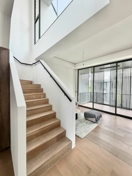 For Sale - 10 Evelyn