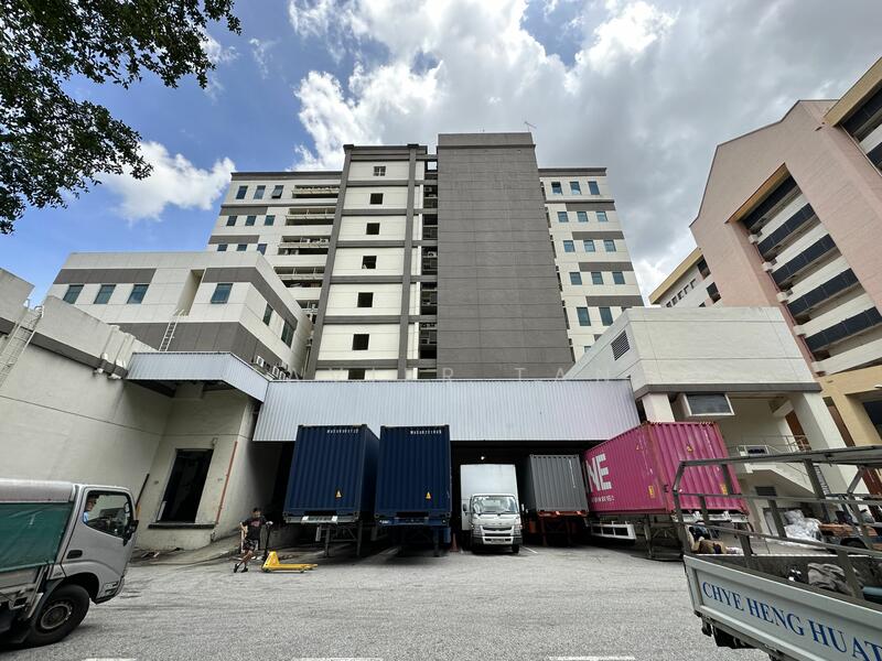 Quartz Industrial Building, 5 Upper Aljunied Link, 1830 sqft, Light