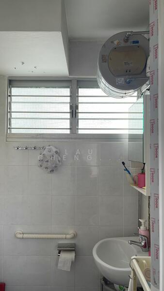 705 Bedok North Road, 705 Bedok North Road, Room Rental, 200 sqft, HDB Flat For Rent, by Benny Lau, 24474936 - PropertyGuru.com.sg